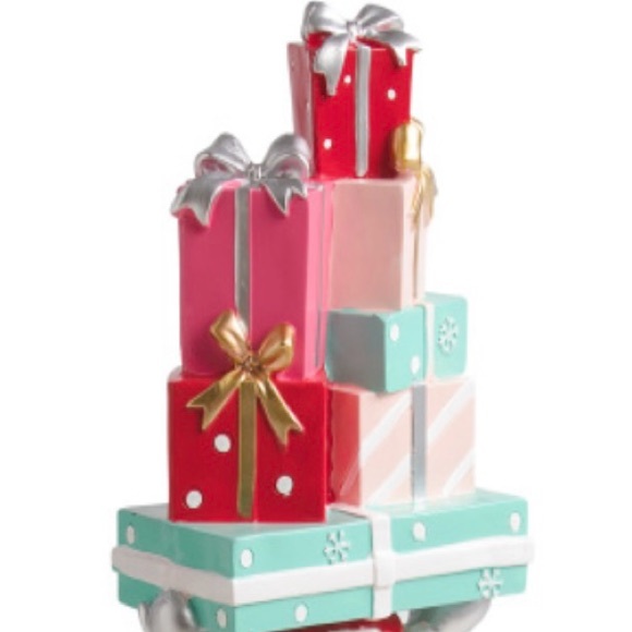 LAST ONE ☝️ 3 feet tall Santa Claus carrying gifts - Picture 2 of 3